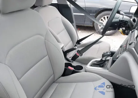 2018 Hyundai Elantra Sel из США, поврежденный, VIN 5NPD84LF5JH387604